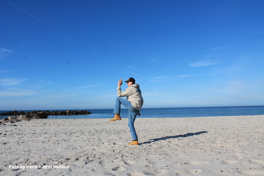 Endposition in "Der Goldene Hahn (links"